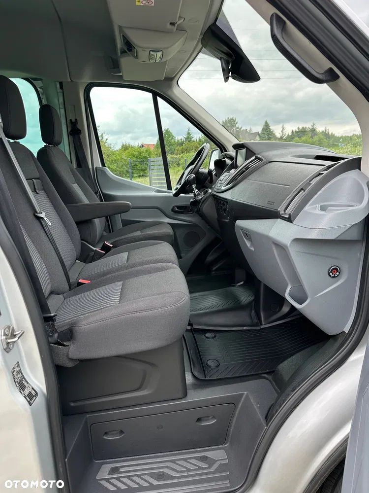 Ford Transit L2H2 AWD Trend - 25