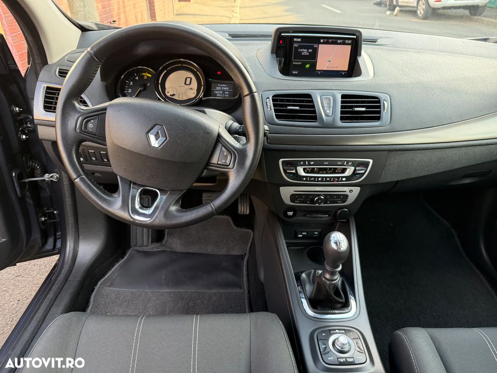 Renault Megane 1.5 dCi Dynamique - 10