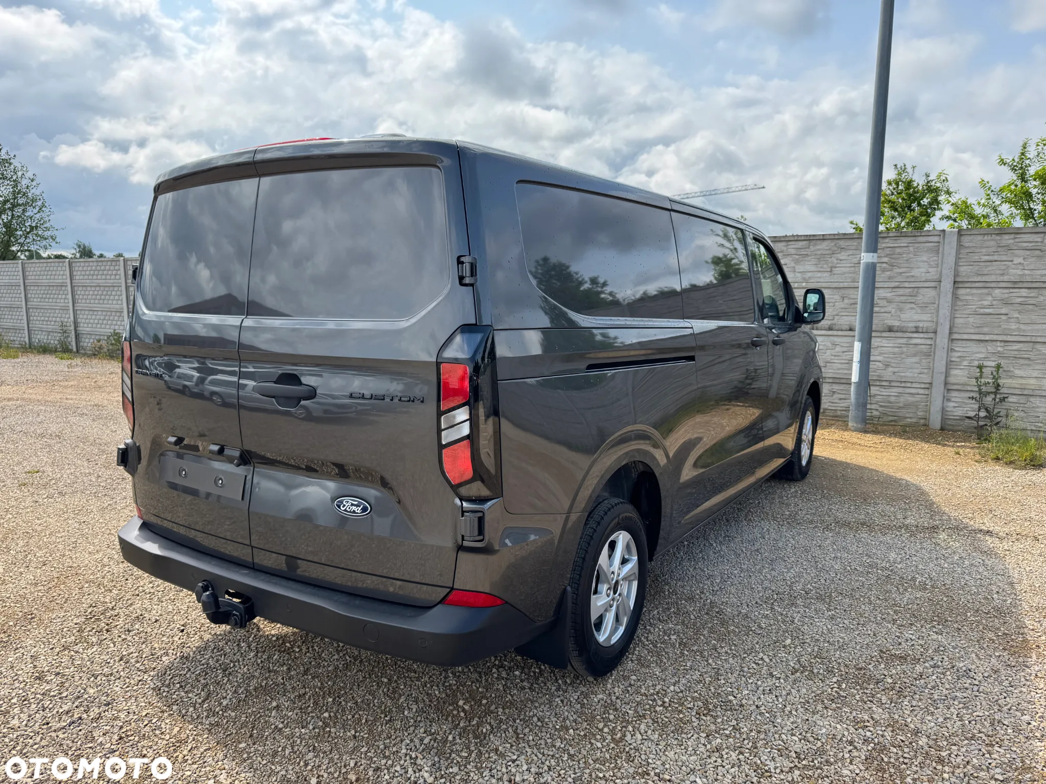 Ford Transit Custom - 9