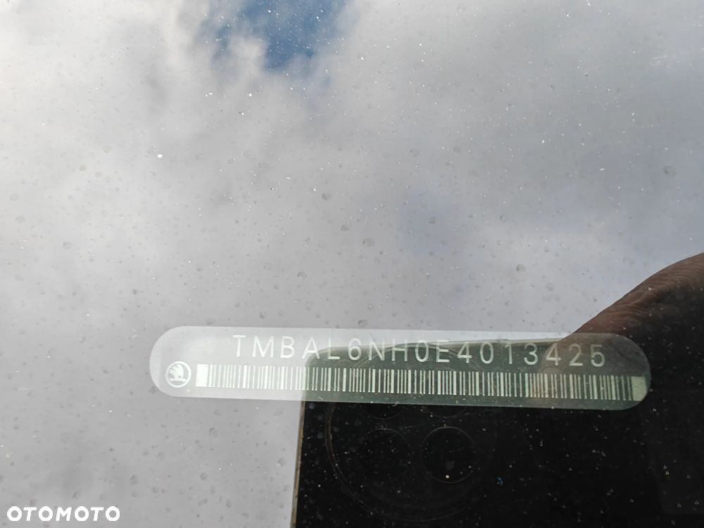 Skoda RAPID 1.6 TDI DPF Ambition - 9