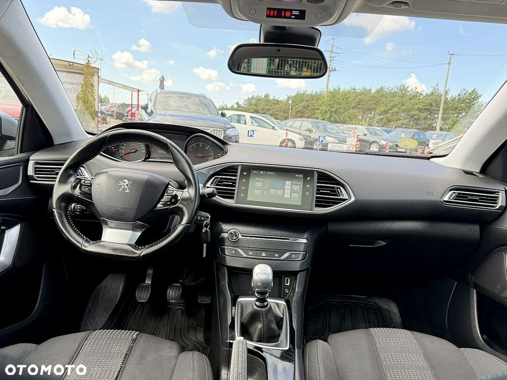 Peugeot 308 - 14