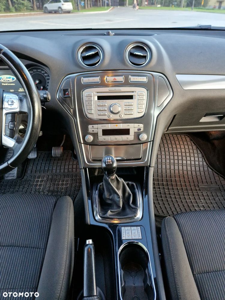 Ford Mondeo 2.0 Titanium - 20