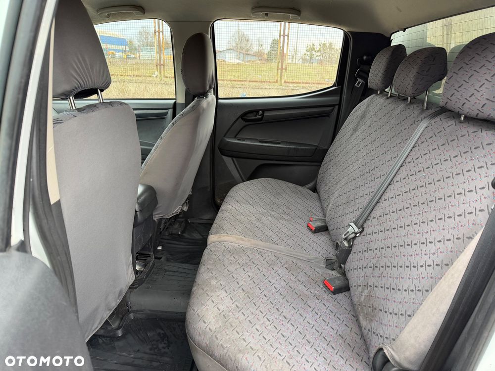 Isuzu D-Max 2.5 DC L - 20