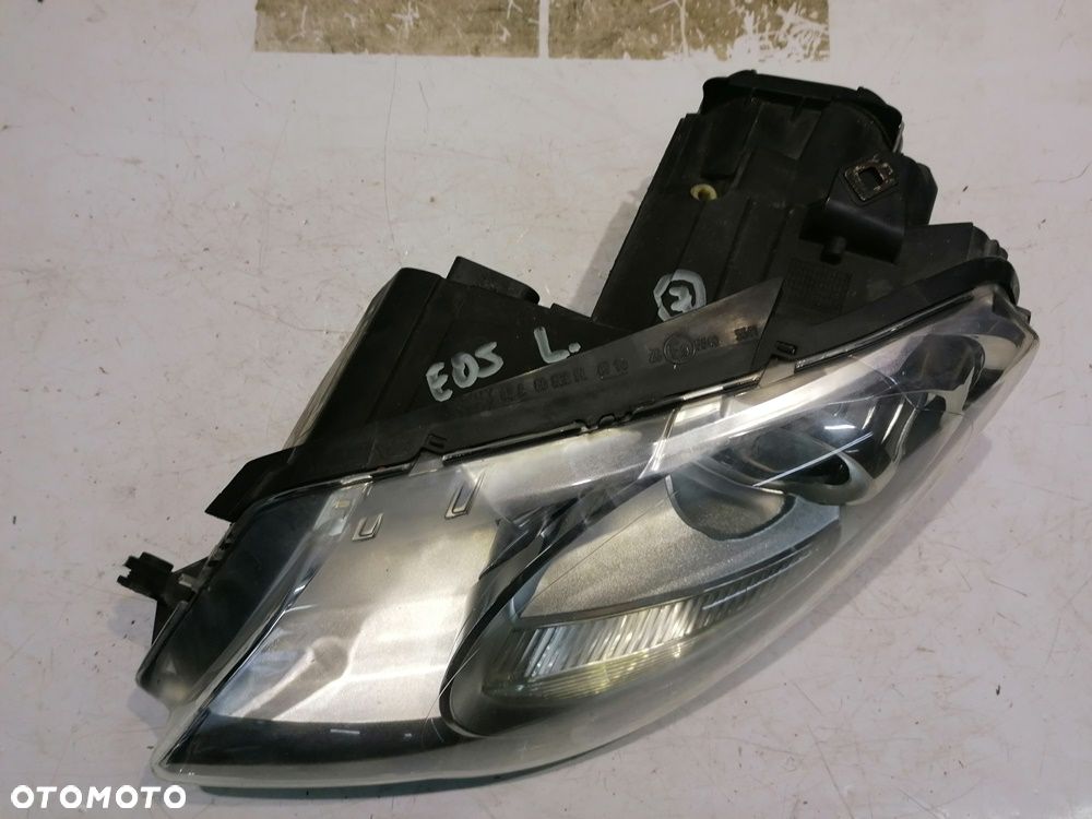 VW EOS 09r LAMPA LEWY PRZÓD PRZEDNIA 1Q1941005B EUROPA - 2