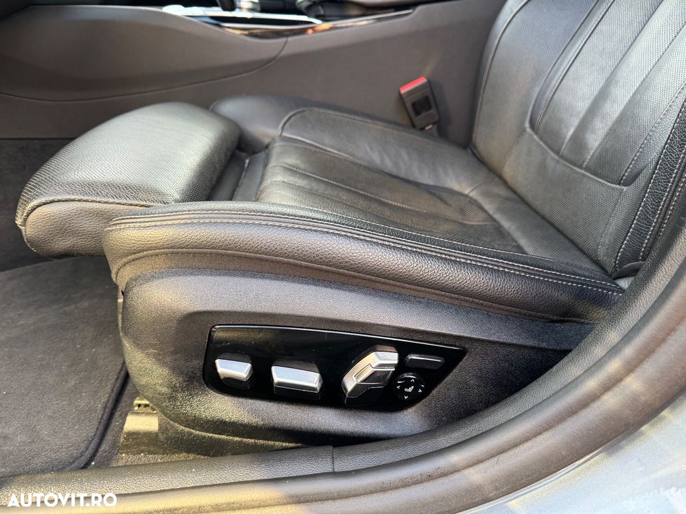BMW Seria 5 540d xDrive AT - 16