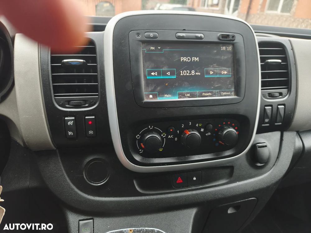 Renault Trafic Combi L2H1 7+1 Expression - 5