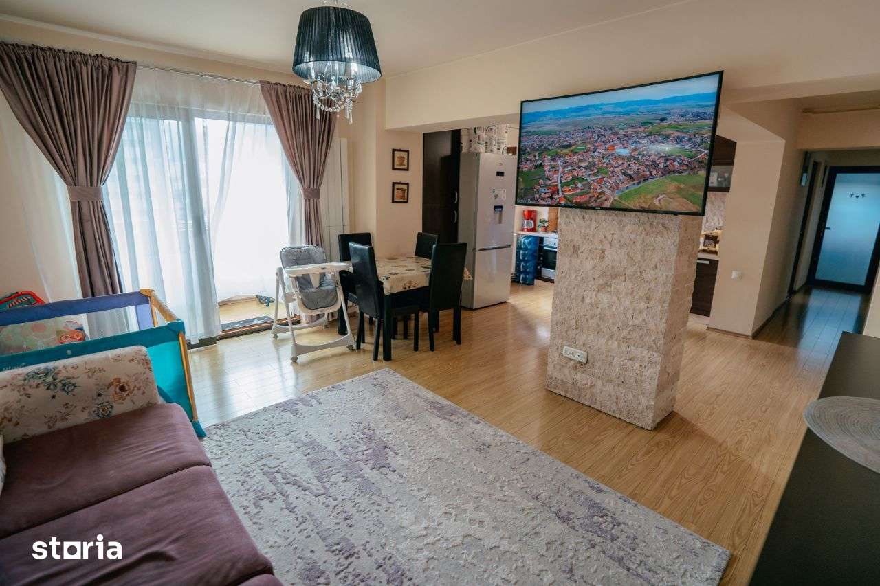 Apartament de lux cu panorama superba la intrarea in Racadau — fotografia 1