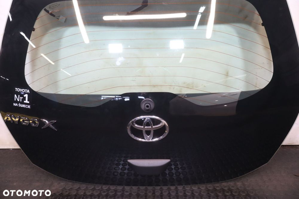 KLAPA TYLNA TOYOTA AYGO X 040 - 5