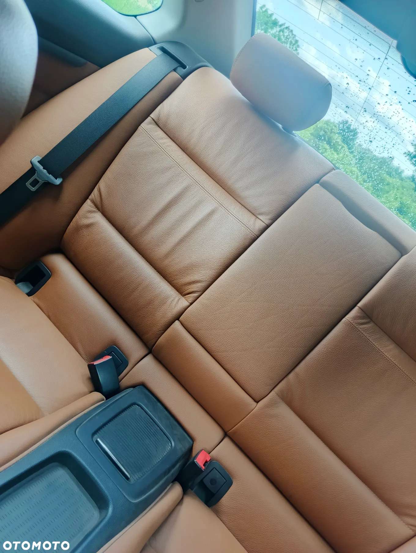 BMW Seria 3 320i - 10