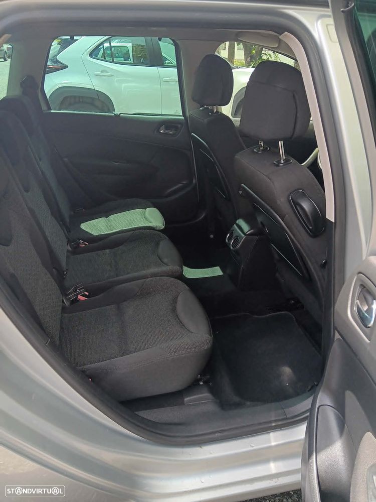 Peugeot 308 SW 1.6 HDi Sport CVM6 - 11