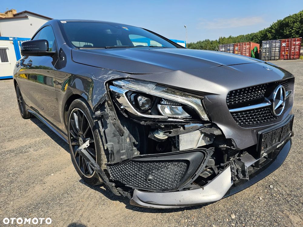 Mercedes-Benz CLA 200 d 4Matic 7G-DCT AMG Line - 5