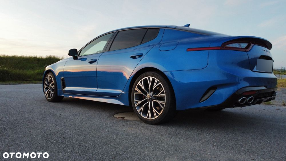 Kia Stinger 2.0 T-GDI GT Line - 30