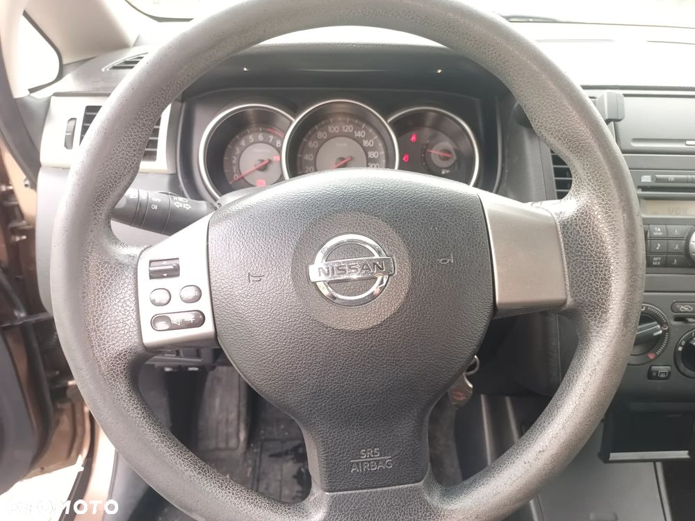 Nissan Tiida 1.6 Tekna - 20