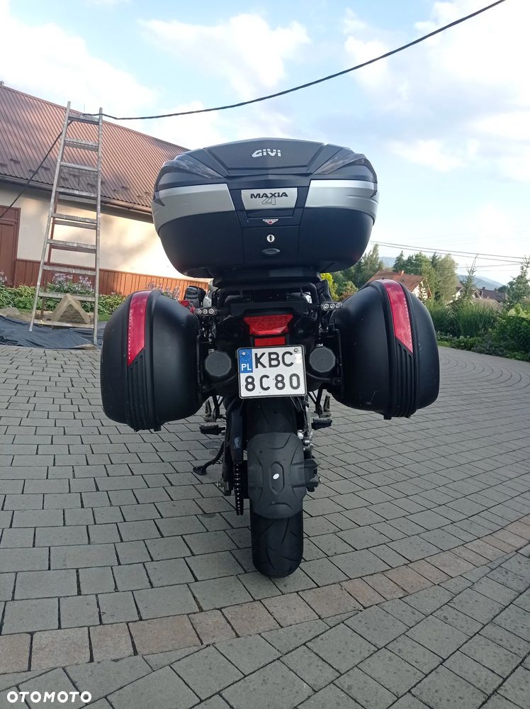 Benelli TRK 502 - 11