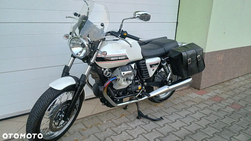 Moto Guzzi V7 - 2