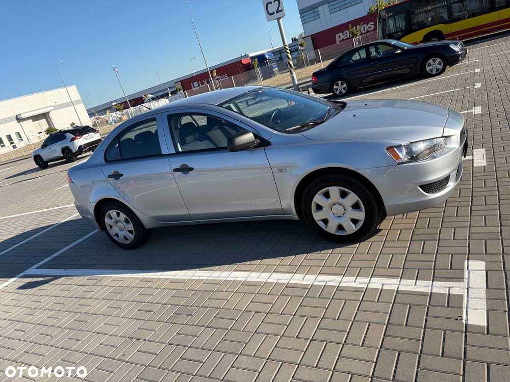 Mitsubishi Lancer 1.8 Inform - 4
