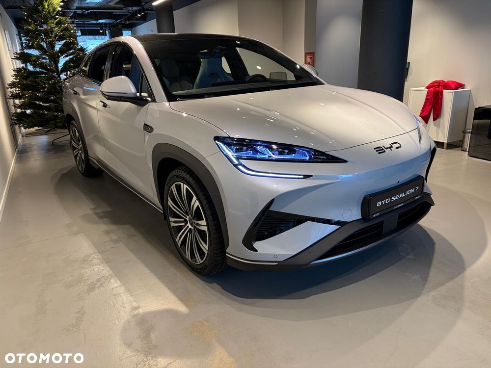 BYD Sealion 7 91.3kWh Excellence AWD - 1