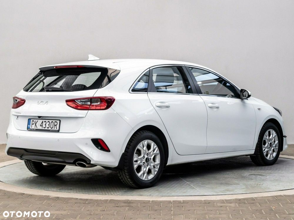 Kia Ceed 1.5 T-GDI M - 2