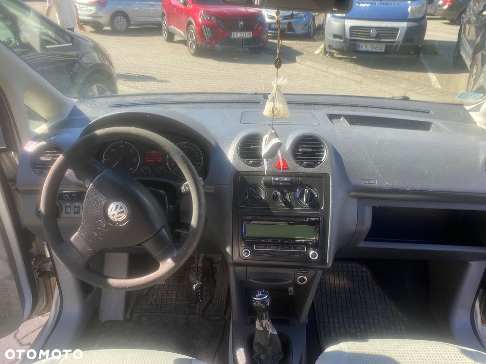 Volkswagen Caddy - 8
