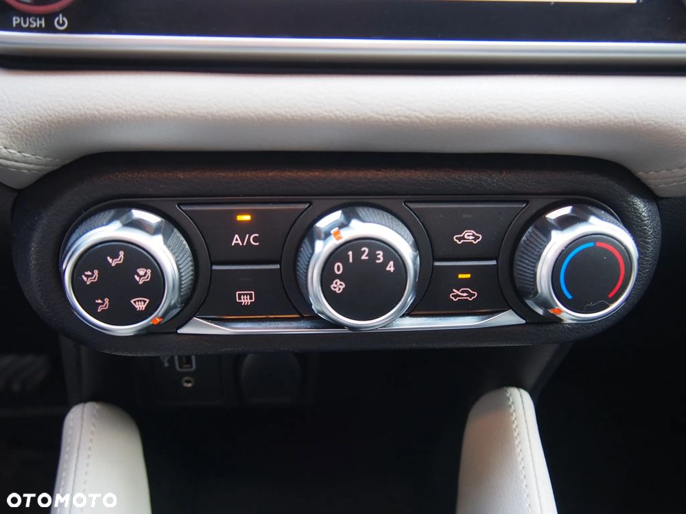 Nissan Micra IG-T 100 Xtronic Tekna - 31