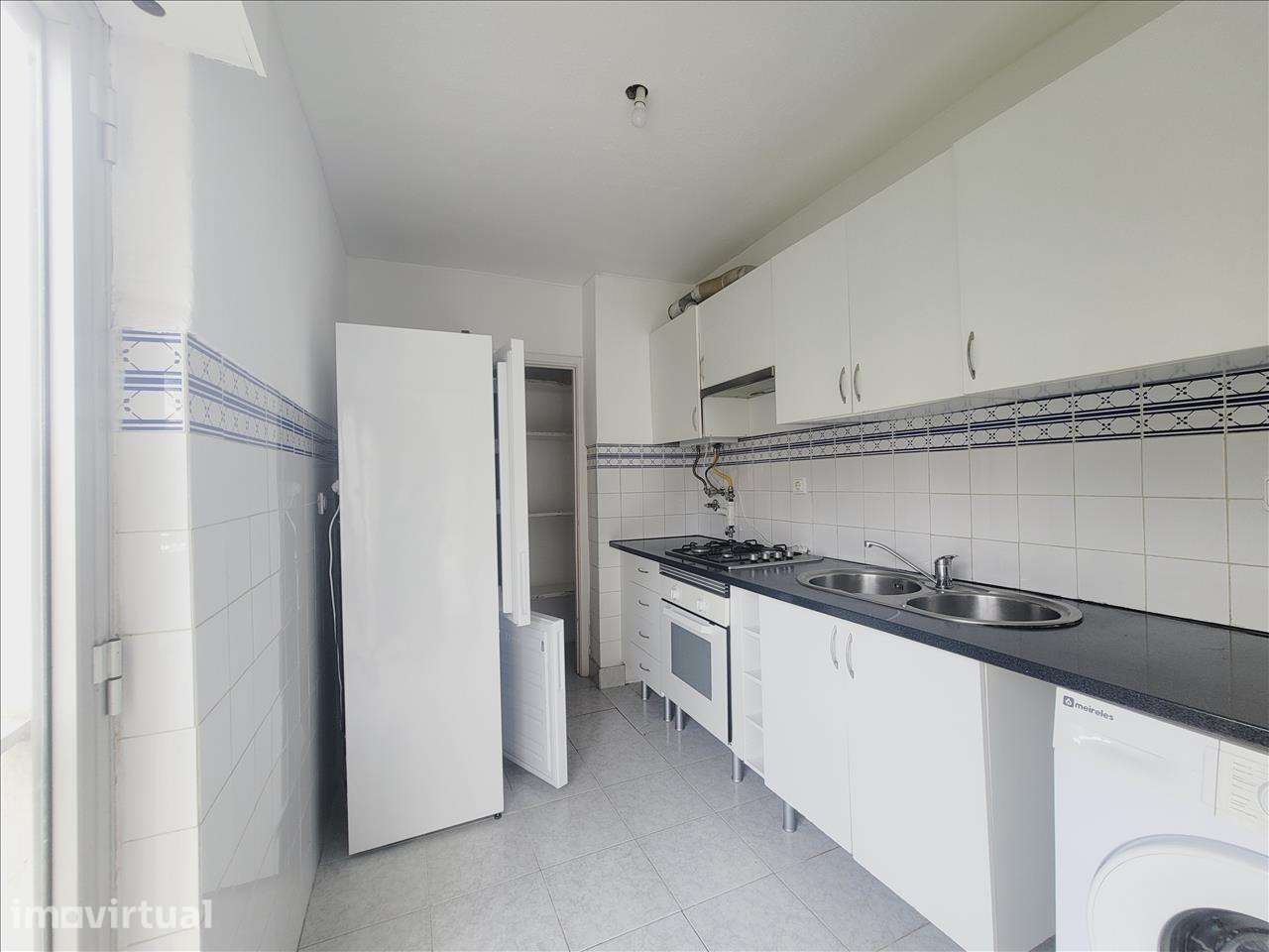 Apartamento em Sintra, Monte Abraão - Grande imagem: 3/17