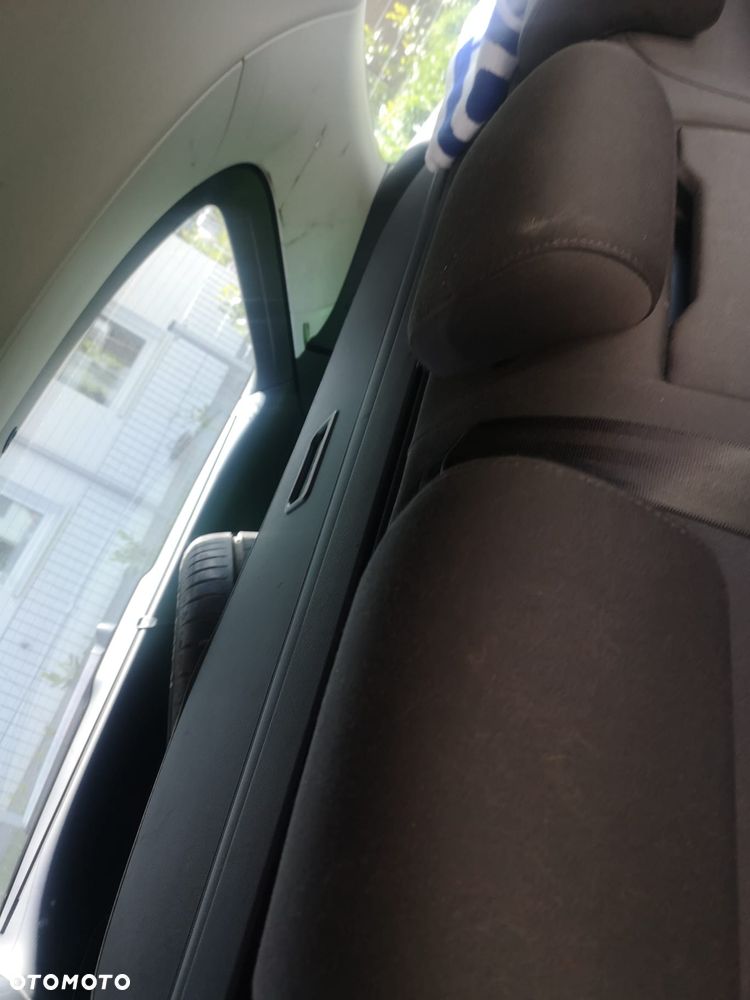 Audi A6 Avant 2.0 TDI DPF - 16