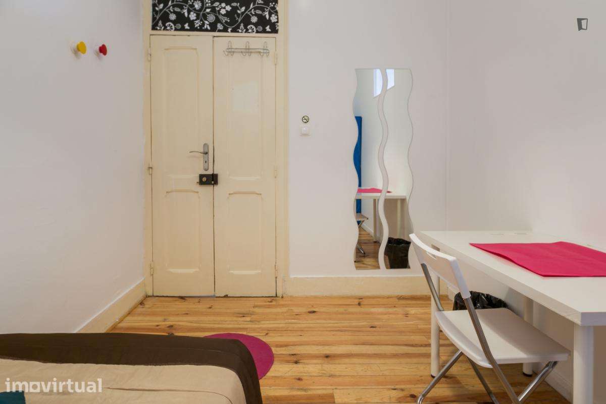 Quarto - localizado em Arroios Lisbon - Grande imagem: 2/14