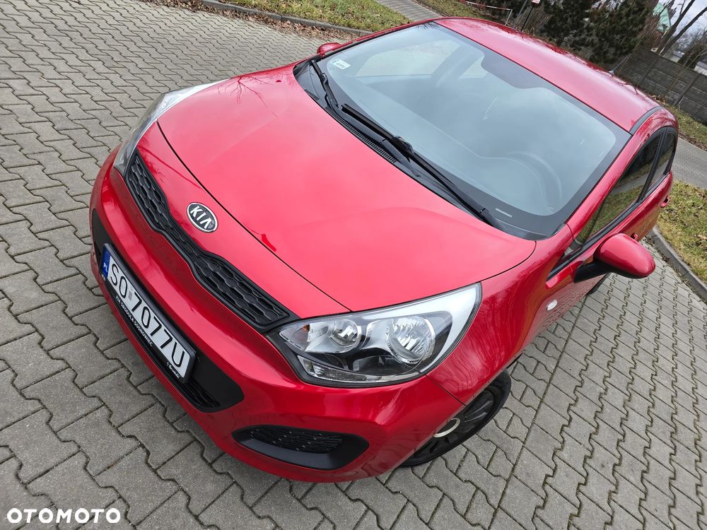 Kia Rio - 1