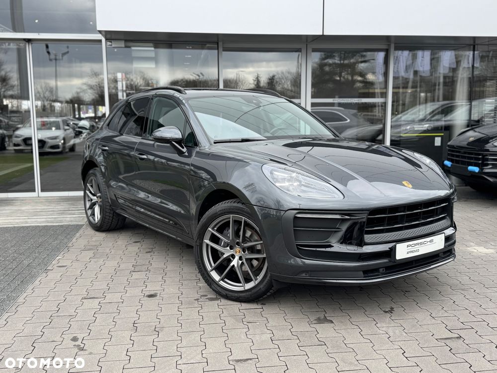 Porsche Macan Standard - 2