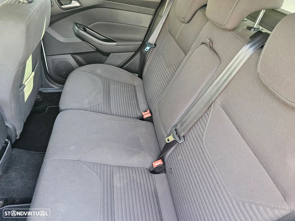 Ford Focus SW 1.0 EcoBoost Titanium Aut. - 22