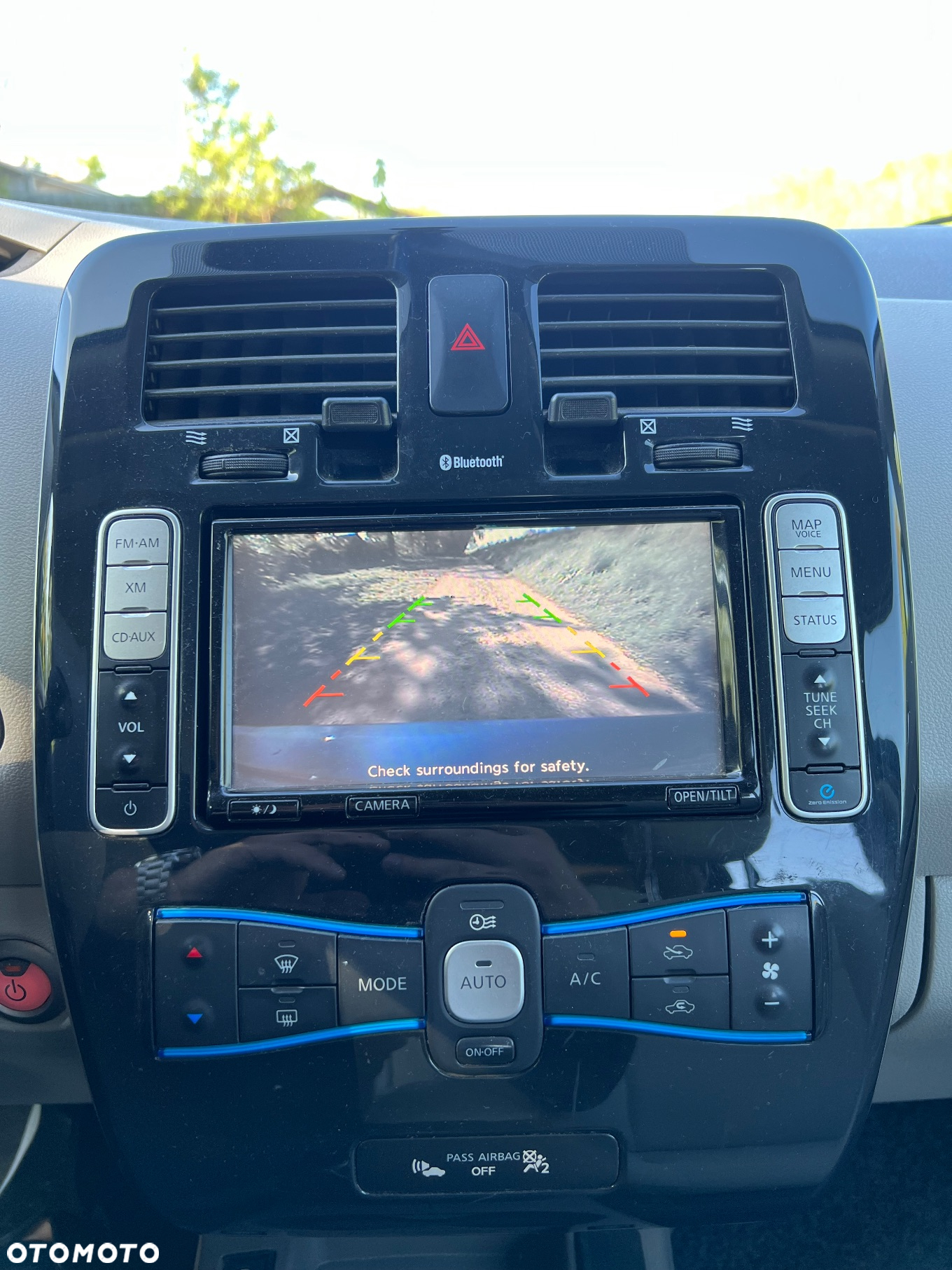 Nissan Leaf 24 kWh (mit Batterie) Tekna - 28