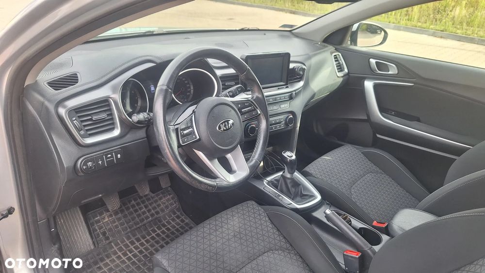Kia Ceed 1.4 M - 7