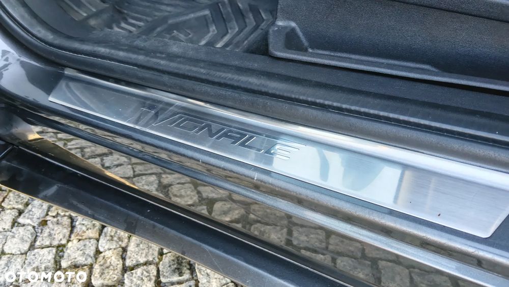Ford Kuga 2.0 TDCi 4x4 Vignale - 9