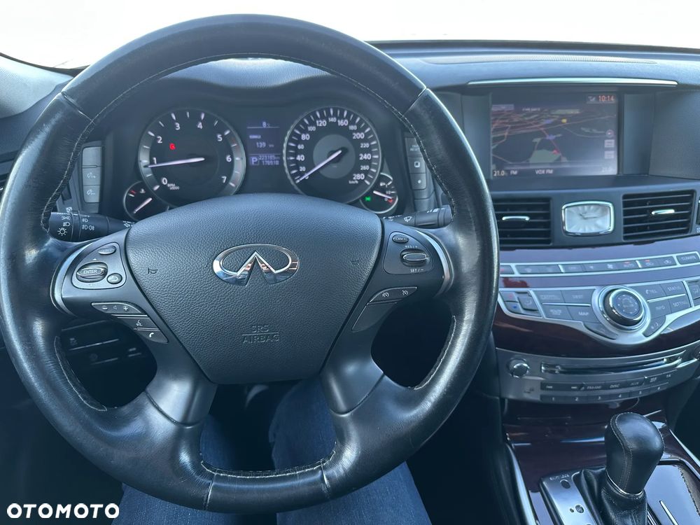 Infiniti Q70 2.2d Premium Executive - 9