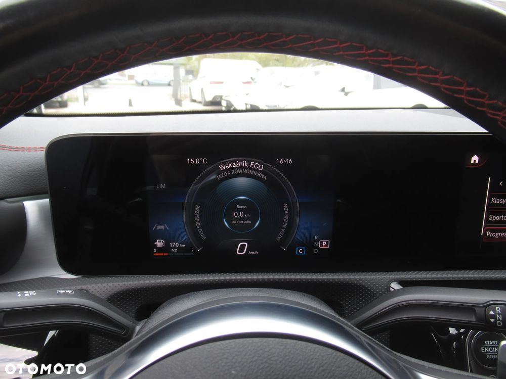 Mercedes-Benz CLA 200 AMG Line 7G-DCT - 33