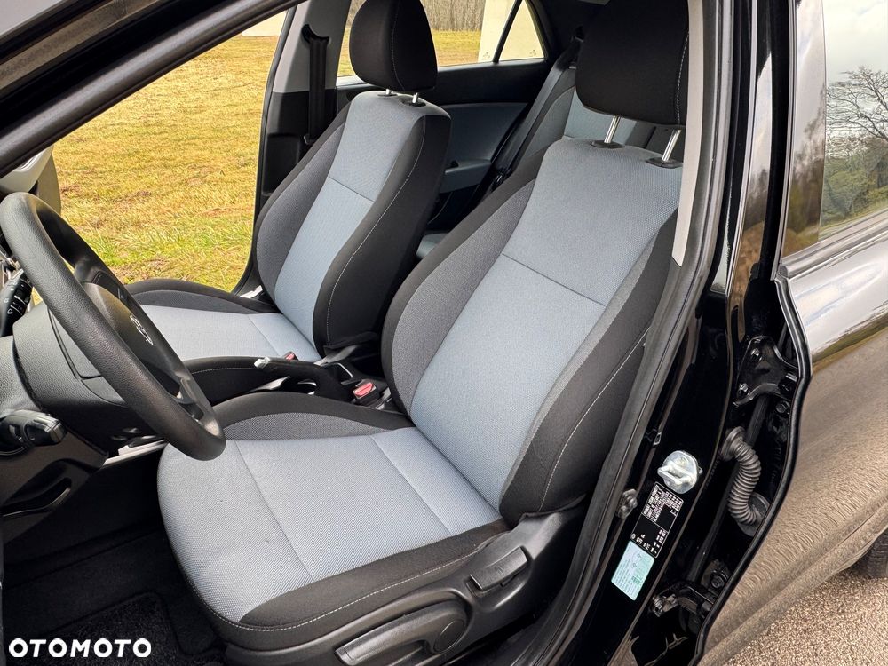 Hyundai i20 1.2 GO - 22