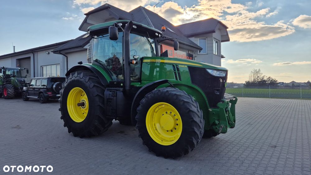 John Deere 7230R 2012R CommandQuad - 12