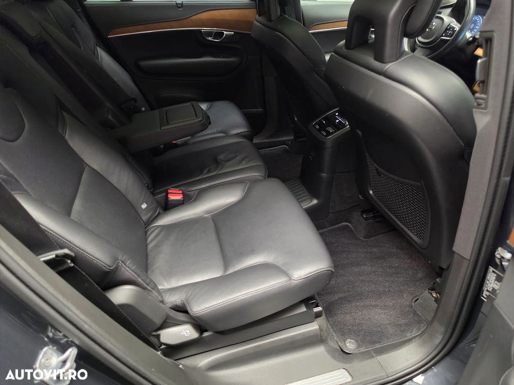 Volvo XC 90 T8 AWD Recharge Geartronic Inscription - 26