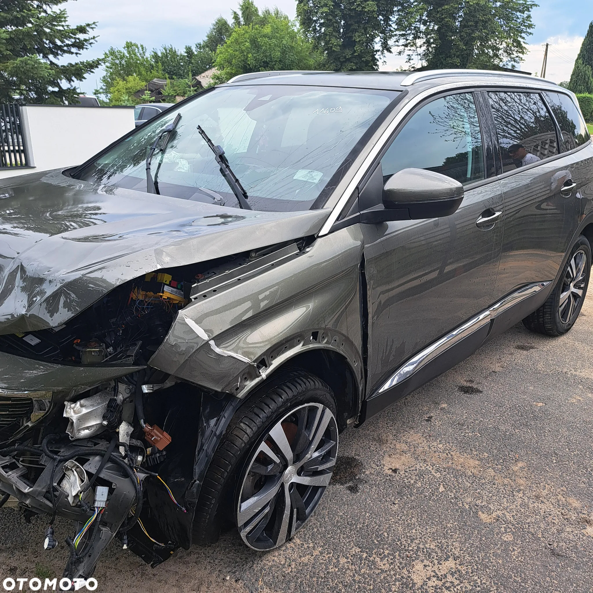 Peugeot 5008 1.5 BlueHDi Allure Pack S&S EAT8 - 9