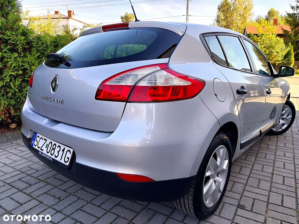 Renault Megane 1.6 16V 110 TomTom Edition - 27