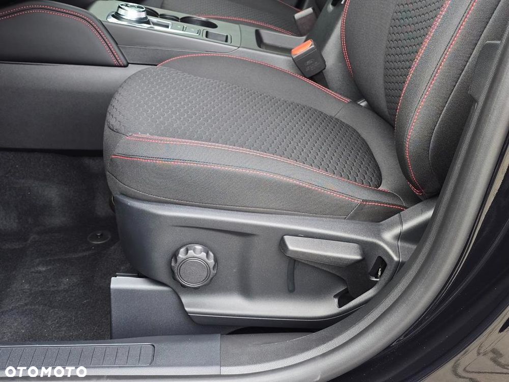 Ford Kuga 2.5 FHEV FWD ST-Line X eCVT - 27