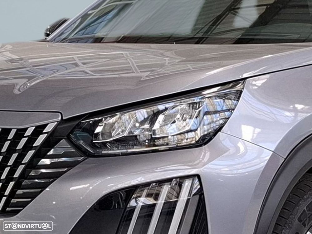 Peugeot 2008 1.2 Hybrid Allure e-DCS6 - 16