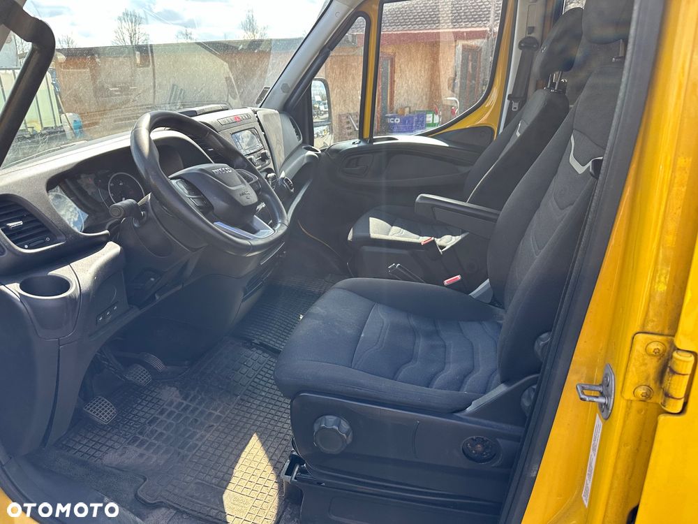 Iveco 70C18 - 9