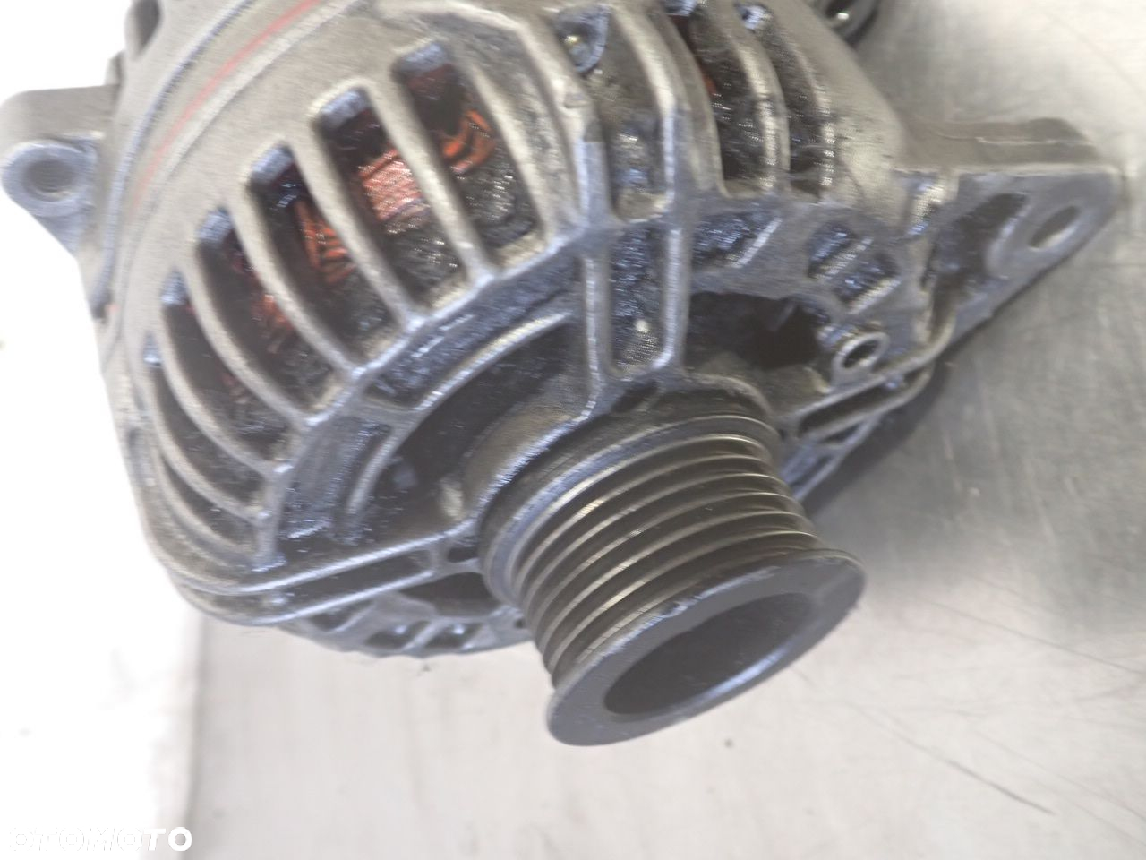 ALTERNATOR RENAULT LAGUNA 2.2 - 6