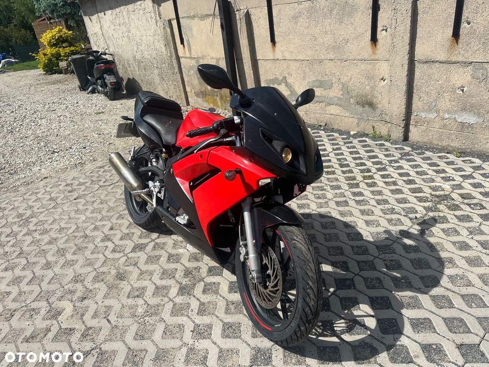 Rieju RS2