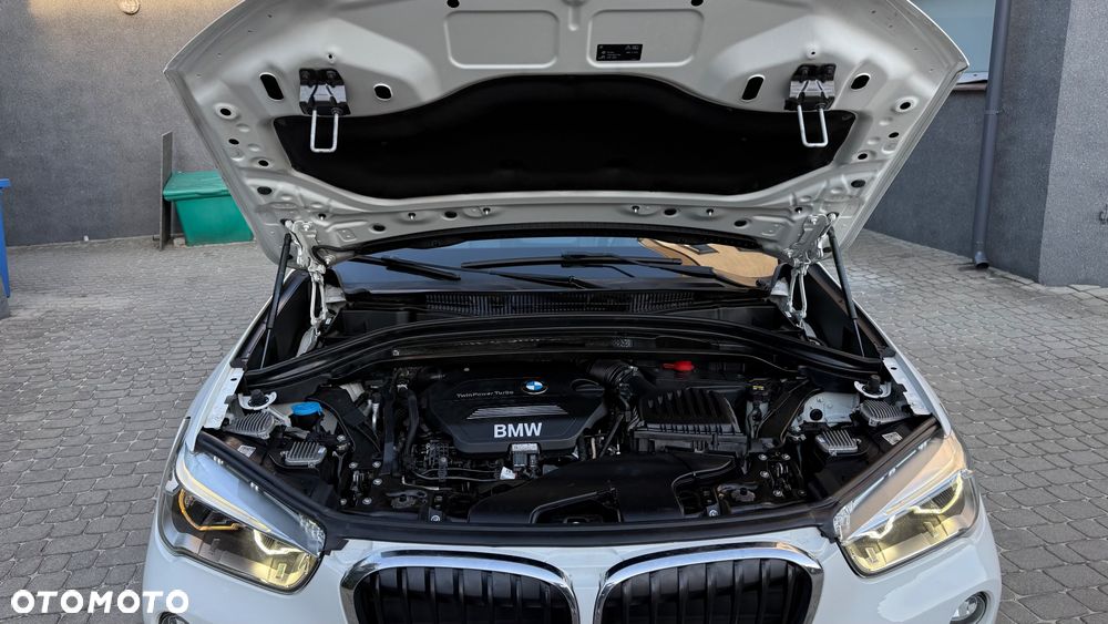 BMW X1 sDrive18d Advantage - 13