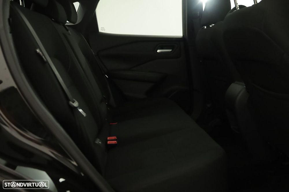 Nissan Qashqai 1.3 DIG-T Acenta Xtronic - 21
