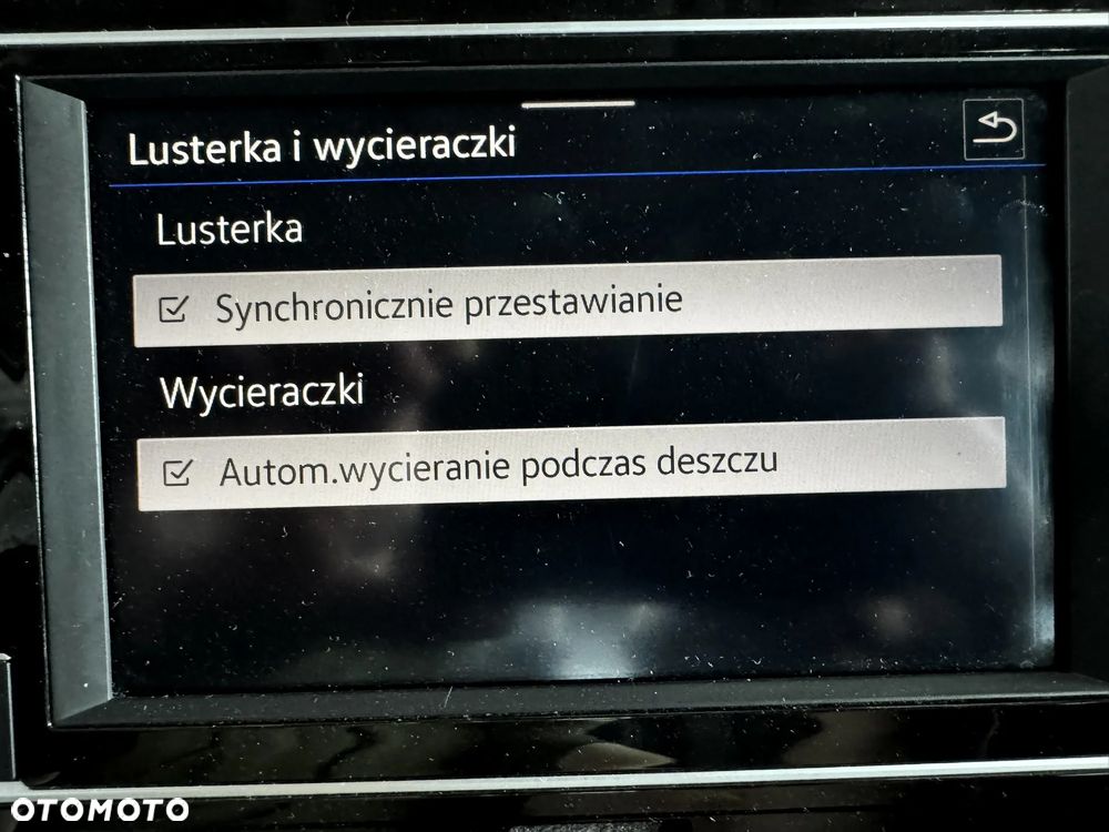 Volkswagen Passat 1.5 TSI EVO Business - 24