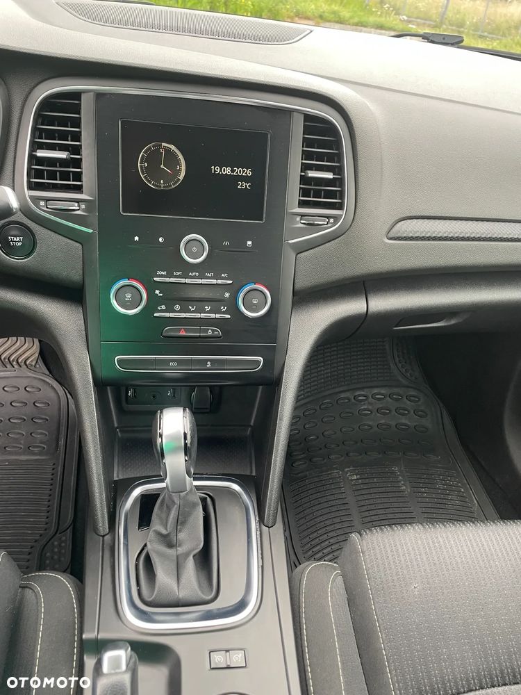 Renault Megane 1.3 TCe FAP Techno EDC - 13