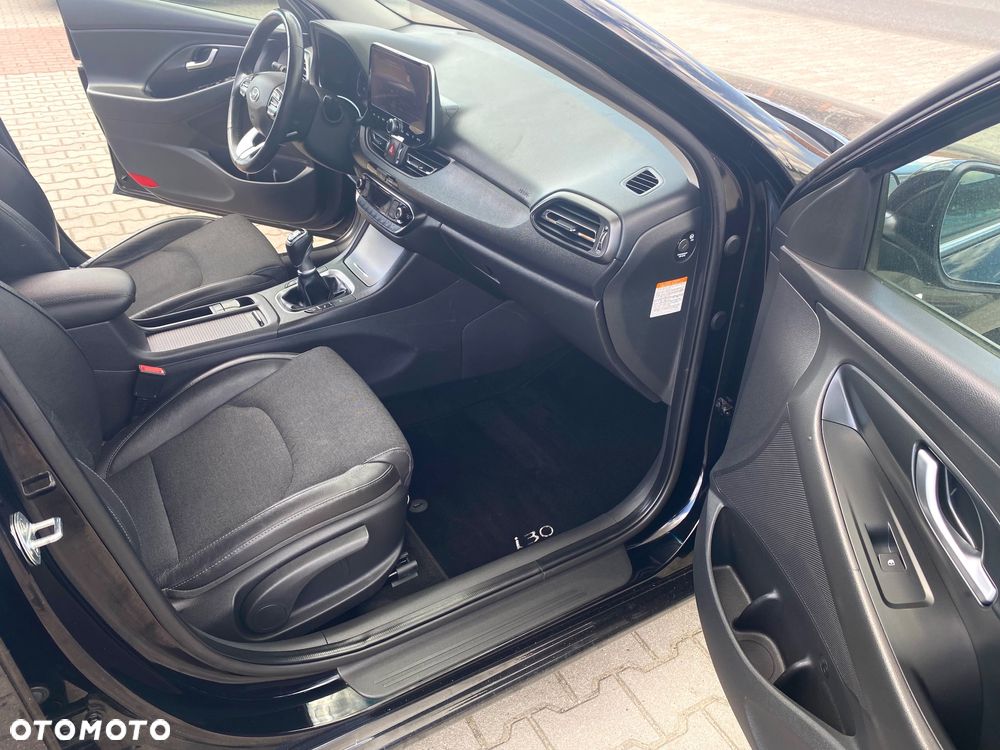 Hyundai i30 1.6 CRDI 48V-Hybrid Prime - 8
